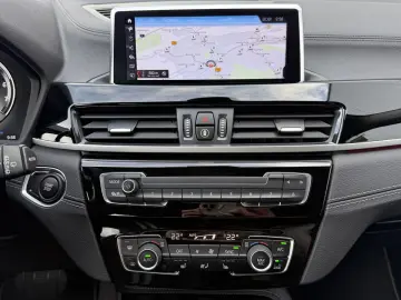 BMW X1 xDrive25e Sport Line LED Navi