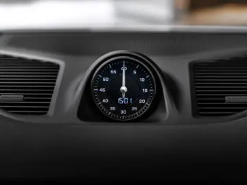 PORSCHE Cayenne Coupe 3 0 Luft Pano Stand