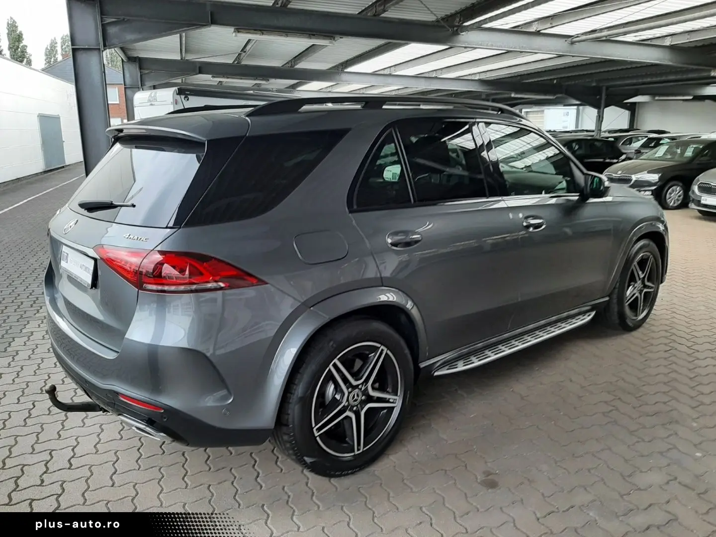 MERCEDES-BENZ GLE 400 d AMG Pano AHK 360  Standheizung