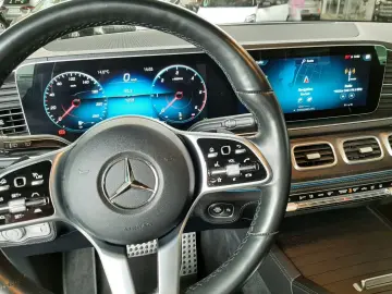 MERCEDES-BENZ GLE 400 d AMG Pano AHK 360  Standheizung