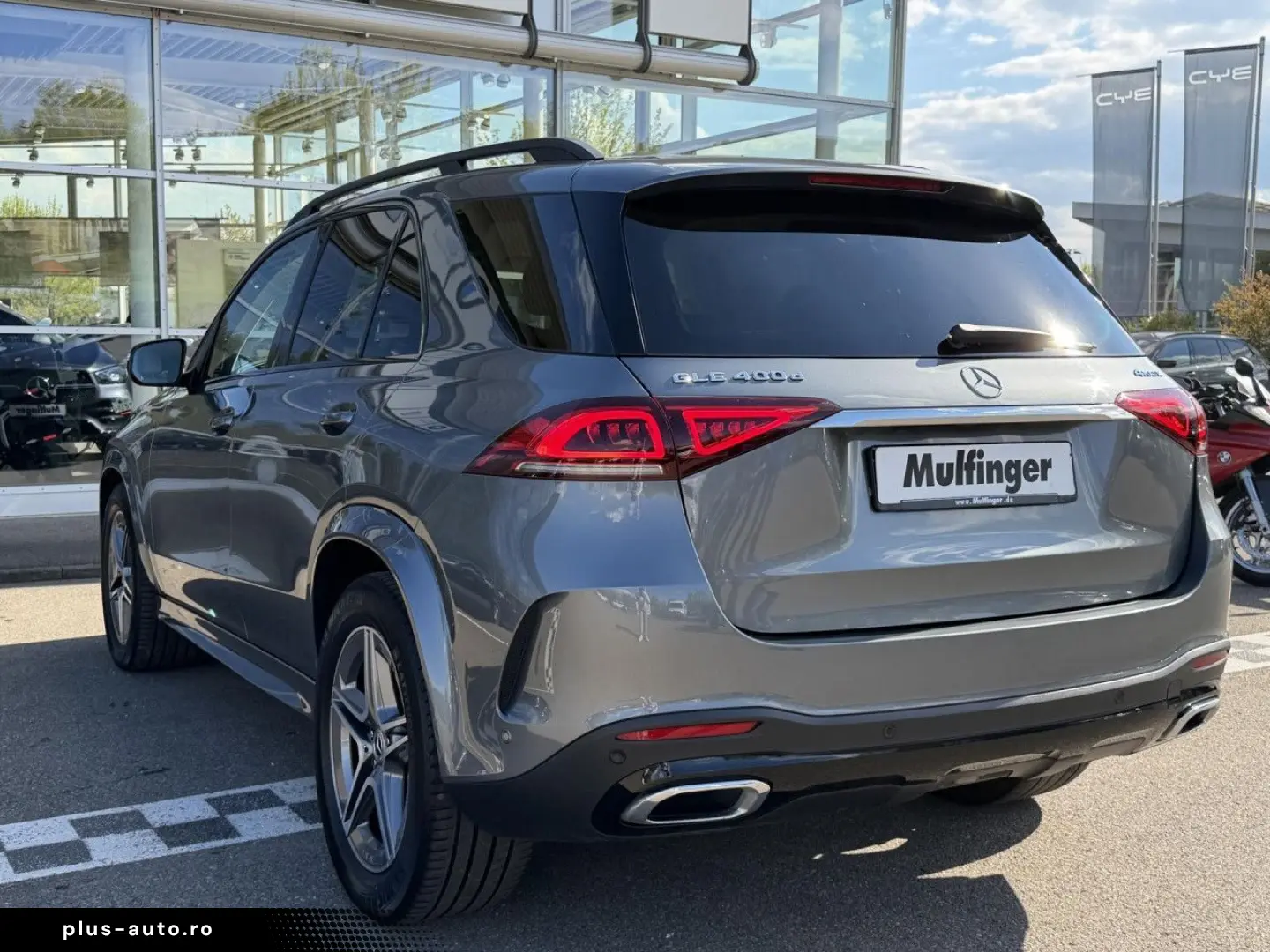 MERCEDES-BENZ GLE 400d AMG Line Night Burmester .AHK