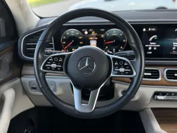 MERCEDES-BENZ GLE 400d AMG Line Night Burmester .AHK