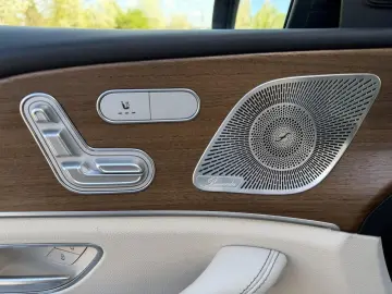 MERCEDES-BENZ GLE 400d AMG Line Night Burmester .AHK