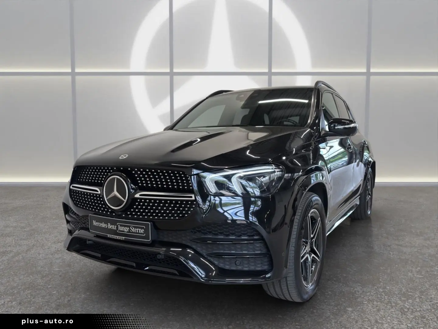 MERCEDES-BENZ GLE 400 d 4M AMG NIGHT AHK AIRM DISTR 360