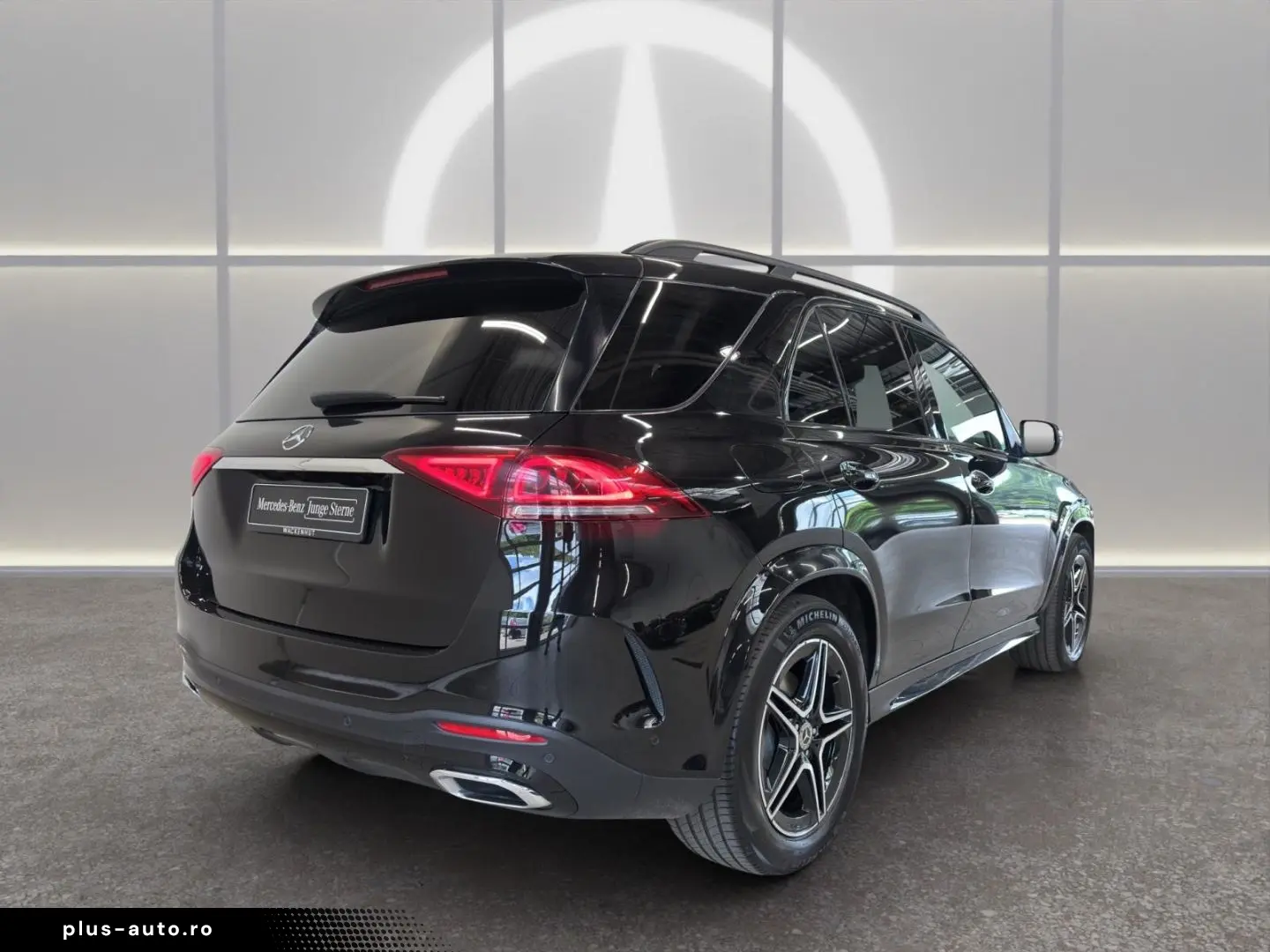 MERCEDES-BENZ GLE 400 d 4M AMG NIGHT AHK AIRM DISTR 360