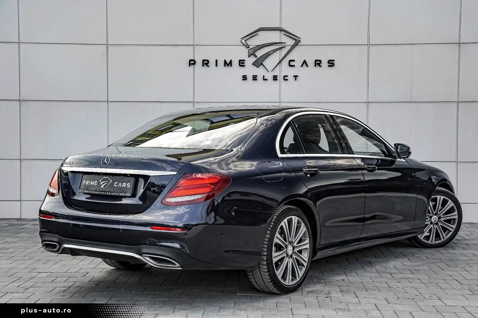 Mercedes-Benz E 200 d 9G-TRONIC AMG Line