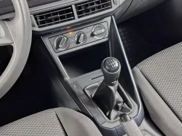 VOLKSWAGEN POLO 1.0i 65CP 2019