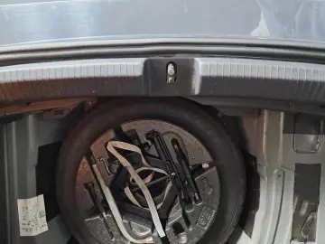 VOLKSWAGEN POLO 1.0i 65CP 2019