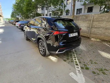 Lexus NX 300