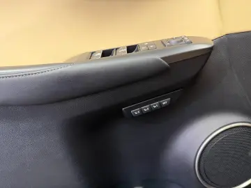 Lexus NX 300H