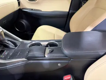 Lexus NX 300H