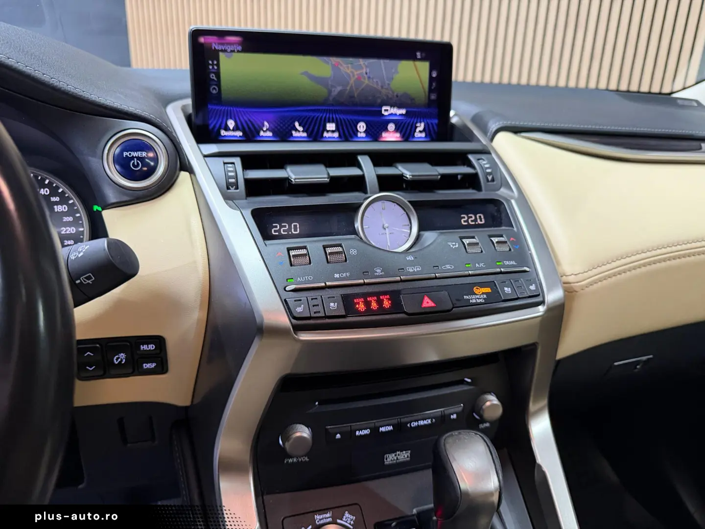 Lexus NX 300H