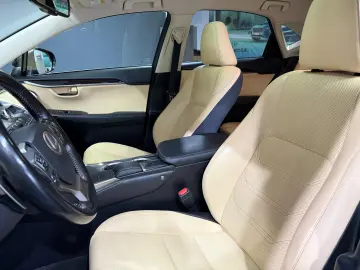 Lexus NX 300H