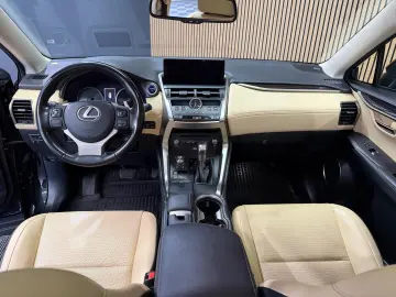 Lexus NX 300H