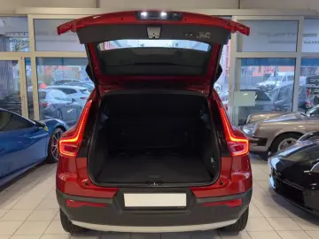 VOLVO XC40 MomPro R.Kamera PDC SHZ REDUZIERT