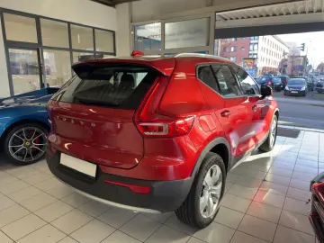 VOLVO XC40 MomPro R.Kamera PDC SHZ REDUZIERT