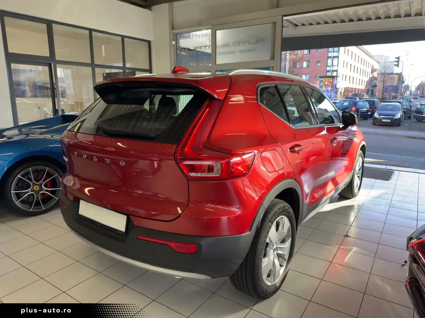 VOLVO XC40 MomPro R.Kamera PDC SHZ REDUZIERT