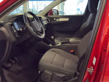 VOLVO XC40 MomPro R.Kamera PDC SHZ REDUZIERT