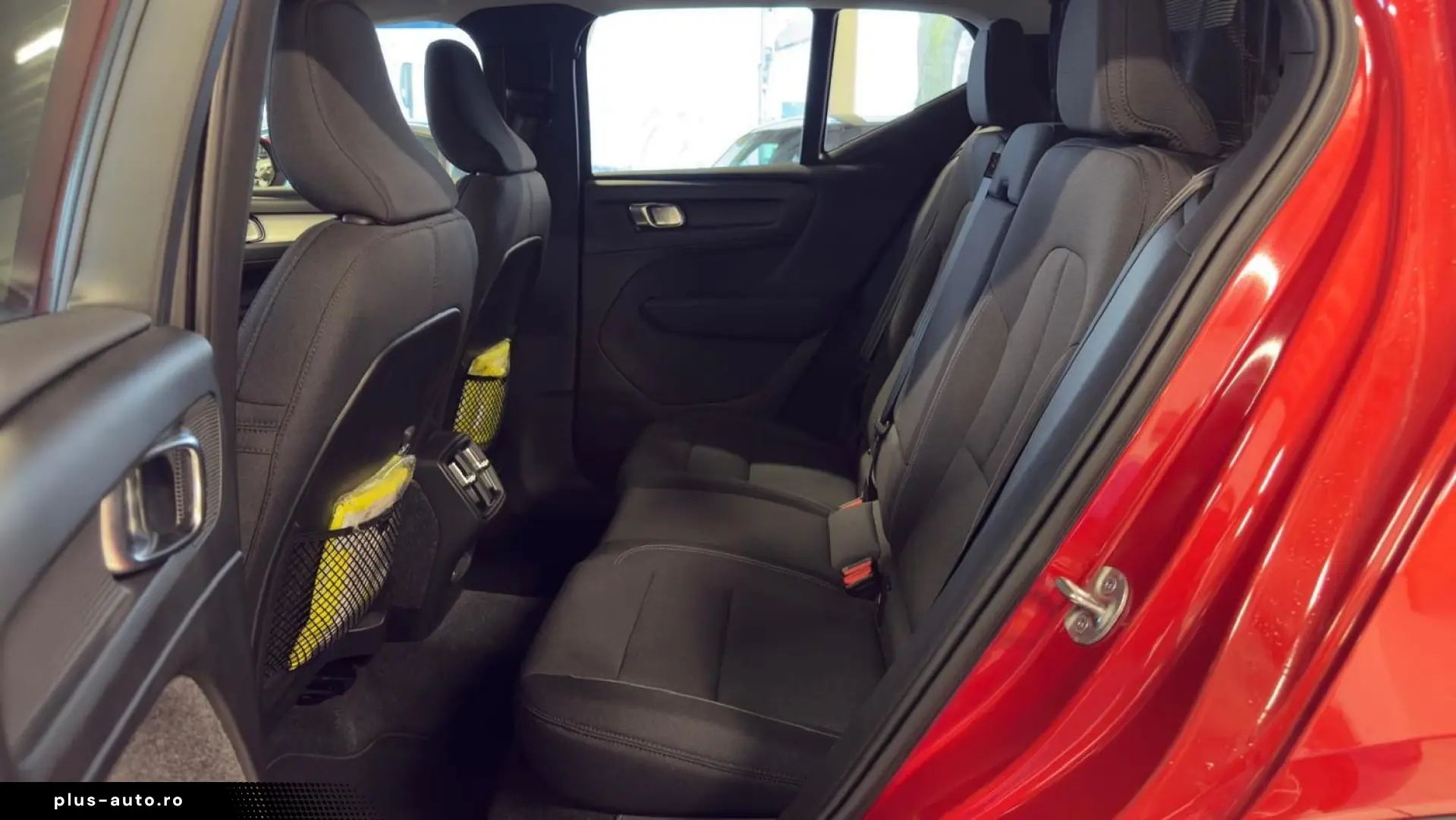 VOLVO XC40 MomPro R.Kamera PDC SHZ REDUZIERT
