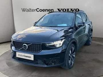 VOLVO XC40 T2 Plus Dark