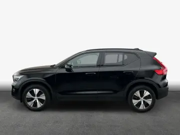 VOLVO XC40 T2 Plus Dark