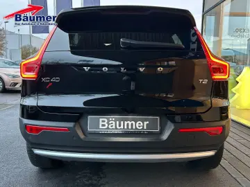 VOLVO XC40 Core T2 Geartronic  AHK  CAM  SHZ