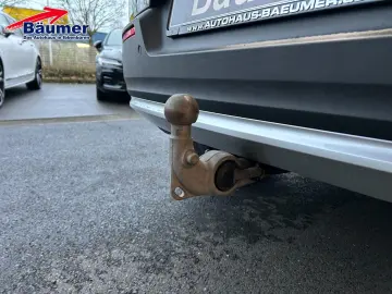 VOLVO XC40 Core T2 Geartronic  AHK  CAM  SHZ