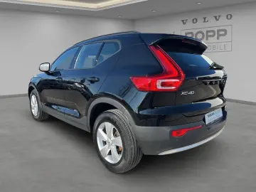 VOLVO XC40 T2 FWD Essential CAM LHZ SHZ STDHZ Qi