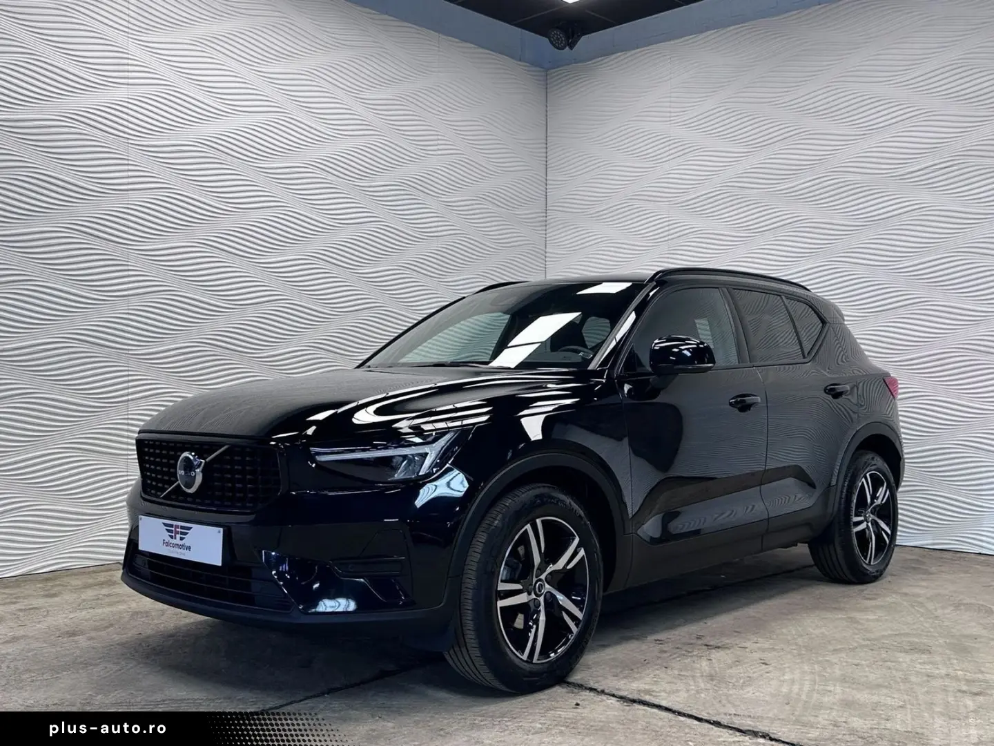 VOLVO T2 AUT PLUS-DARK H K PILOT ASSIST