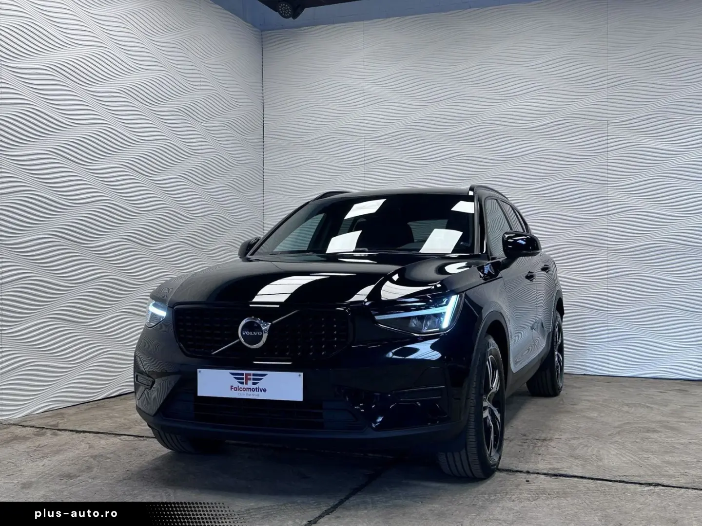 VOLVO T2 AUT PLUS-DARK H K PILOT ASSIST