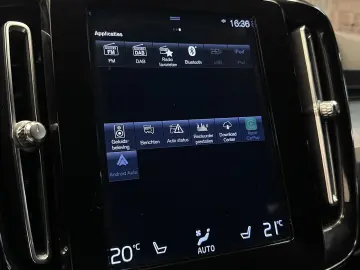 VOLVO T2 AUT PLUS-DARK H K PILOT ASSIST
