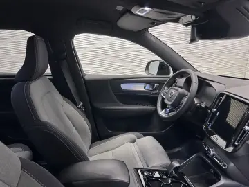 VOLVO T2 AUT PLUS-DARK H K PILOT ASSIST