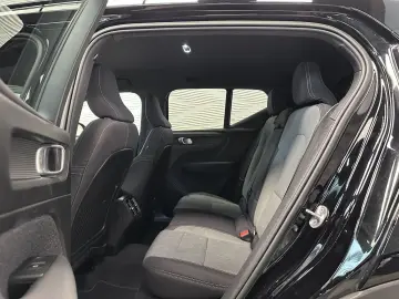 VOLVO T2 AUT PLUS-DARK H K PILOT ASSIST