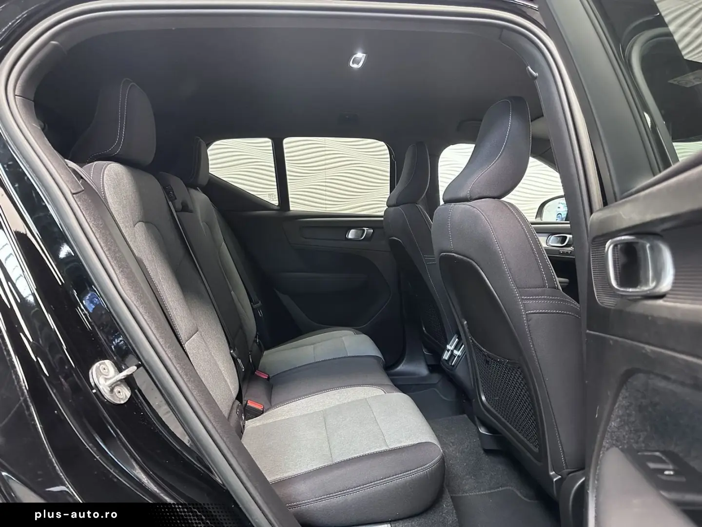 VOLVO T2 AUT PLUS-DARK H K PILOT ASSIST