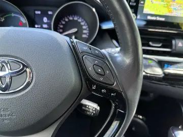 TOYOTA C-HR 1.8 Hybrid Team D  LED ACC CAM SHZ SmartKey