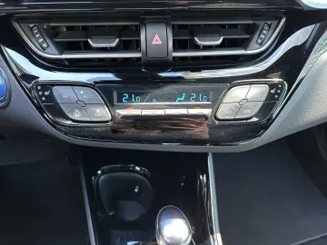 TOYOTA C-HR 1.8 Hybrid Team D  LED ACC CAM SHZ SmartKey