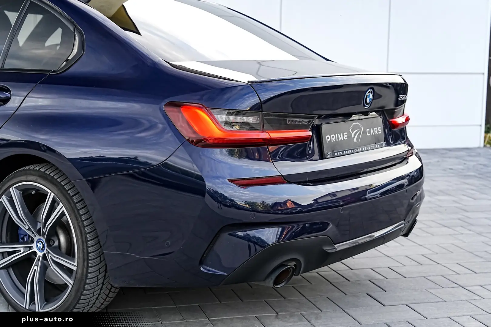 BMW Seria 3 330e Aut. M Sport