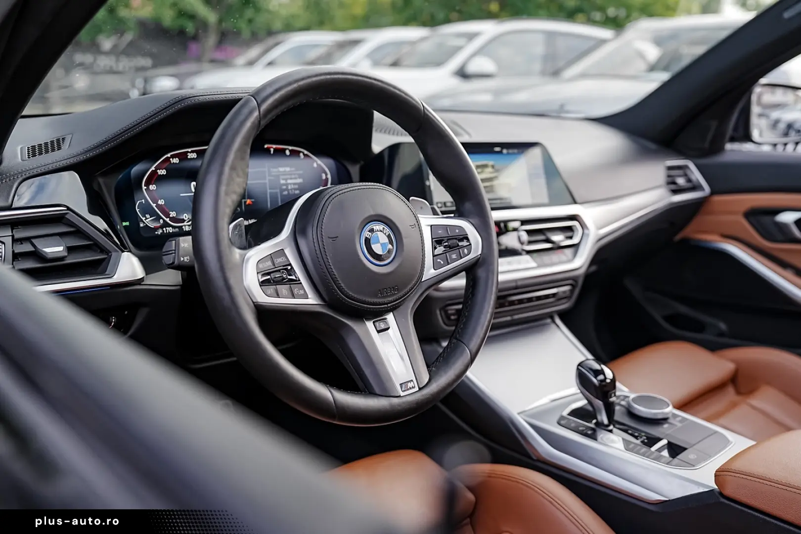 BMW Seria 3 330e Aut. M Sport