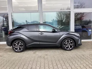TOYOTA C-HR Hybrid Team Deutschland