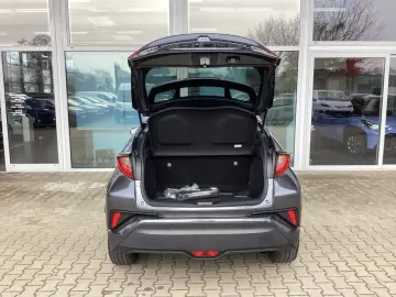 TOYOTA C-HR Hybrid Team Deutschland