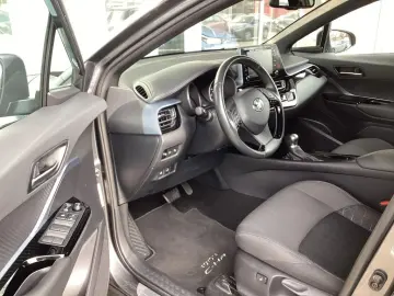 TOYOTA C-HR Hybrid Team Deutschland