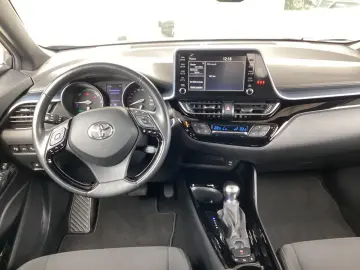 TOYOTA C-HR Hybrid Team Deutschland