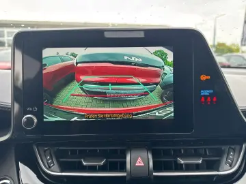 TOYOTA C-HR Hybrid Team D Navi LED Apple CarPlay Androi