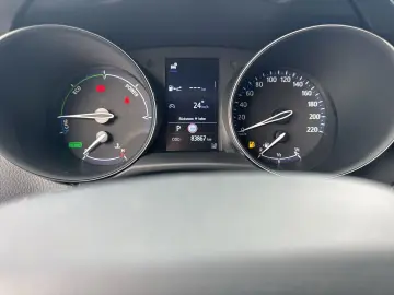 TOYOTA C-HR Hybrid Team D Navi LED Apple CarPlay Androi
