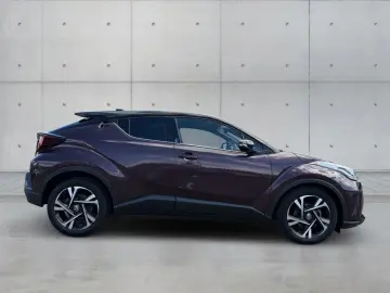 TOYOTA C-HR Hybrid Team Deutschland