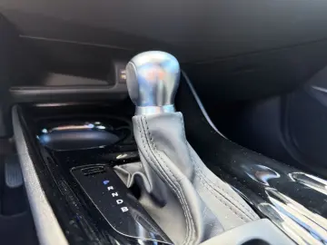 TOYOTA C-HR Hybrid Team Deutschland