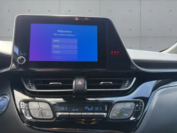 TOYOTA C-HR Hybrid Team Deutschland