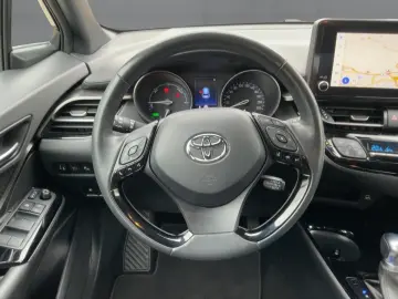 TOYOTA C-HR 2.0 HSD 4x2 TEAM D Bi-LED NAVI RFK GRA SHZ