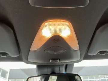 TOYOTA C-HR 2.0 HSD 4x2 TEAM D Bi-LED NAVI RFK GRA SHZ