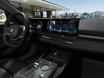 BMW 520d Lim. Aut. AdapLED DA PA DigitalKey DAB SHZ